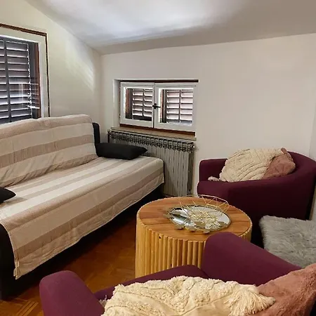 Apartment Zora In The Center Of Crikvenica Esterno foto