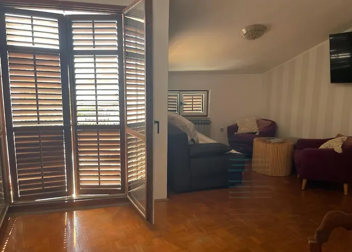 Apartment Zora In The Center Of Crikvenica